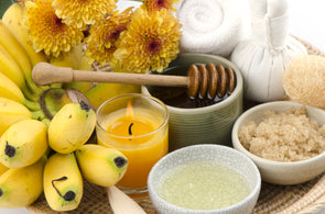 Natural Beauty Masks - Banana and Tomato